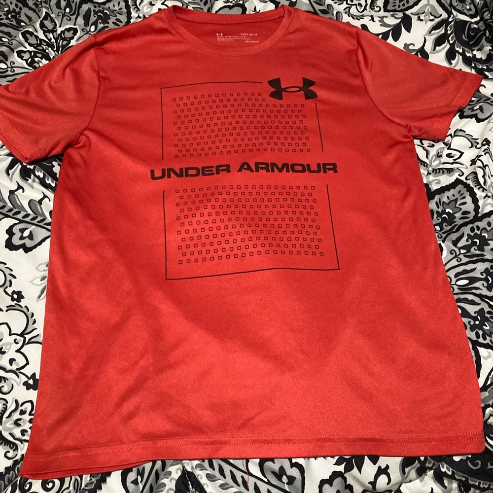Brand new boys under armour tee shirt